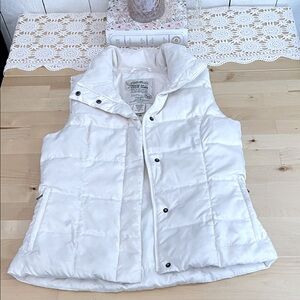 Eddie Bauer Goose Down Women's Cream Puffer Vest